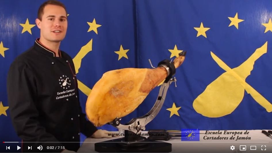 ▷¿Cómo limpiar un jamón? ✅ Curso Gratuito de la Escuela Europea de Cortadores de Jamón