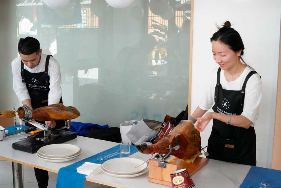 cortadora de jamón en Shanghái, China