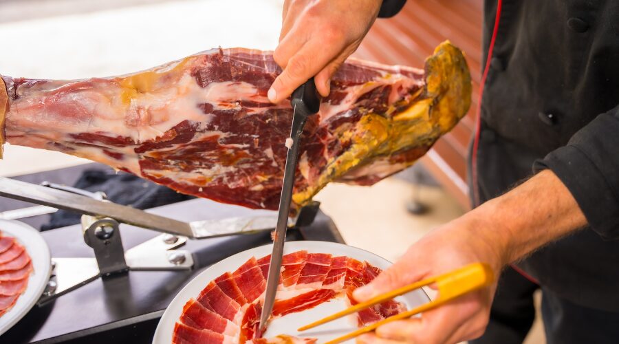 Cortadores de jamón. Ofertas de empleo agosto 2024