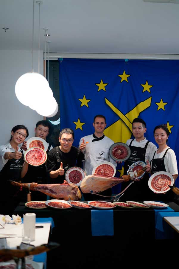 Escuela Europea de Cortadores de Jamón