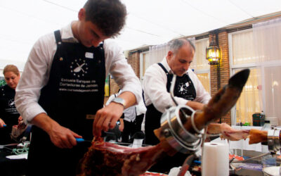 Fernando Estern Delgado, Cortador de Jamón en Bormujos, Sevilla