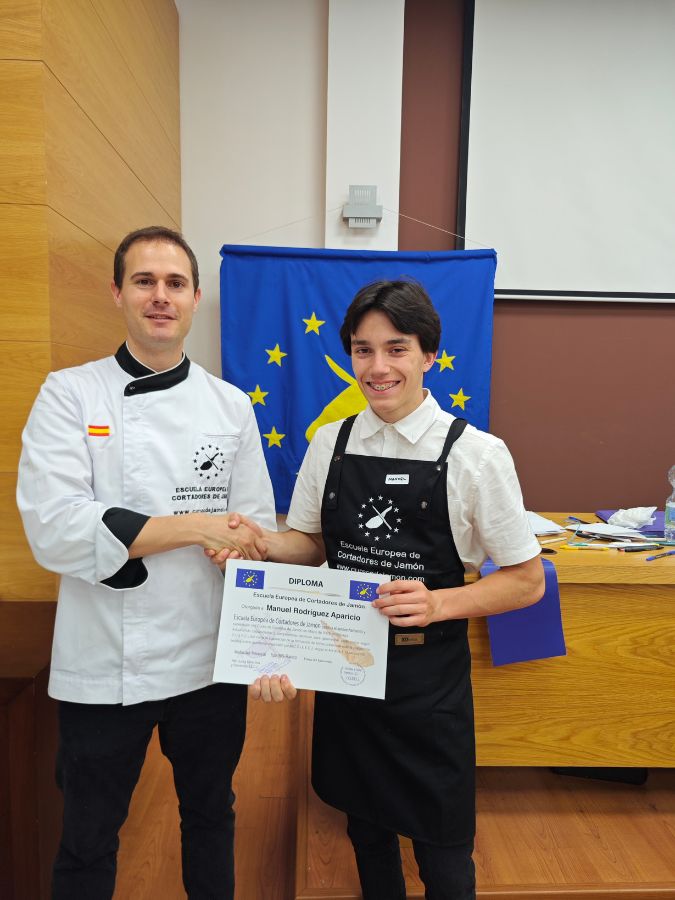 Curso Cortador de Jamón en Málaga Mayo 2025 (2) Curso Cortador de Jamón en Málaga