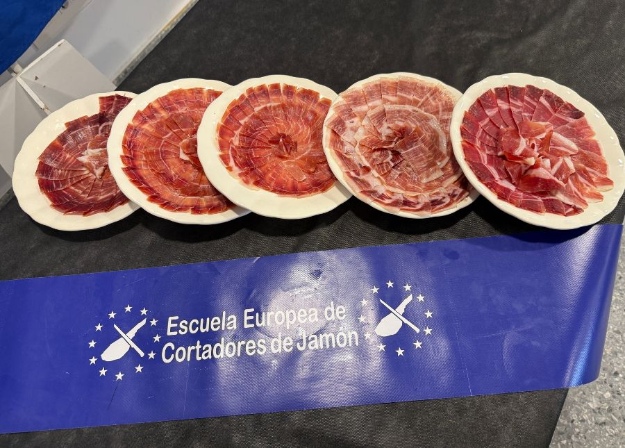 Curso Cortador de Jamón en Sevilla Mayo 2025 (15) cortador de Jamón en Sevilla