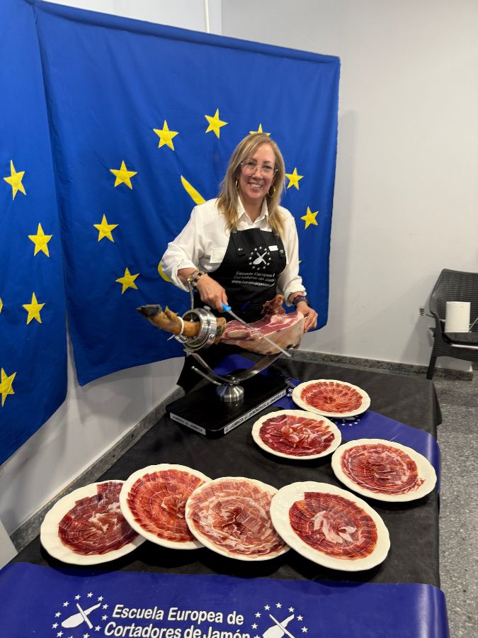 Curso Cortador de Jamón en Sevilla Mayo 2025 (2) cortador de Jamón en Sevilla
