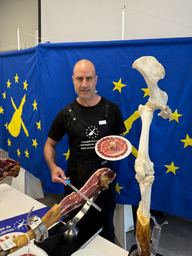 Curso Cortador de Jamón en Alicante 1 (2) Curso cortador de Jamón en Alicante