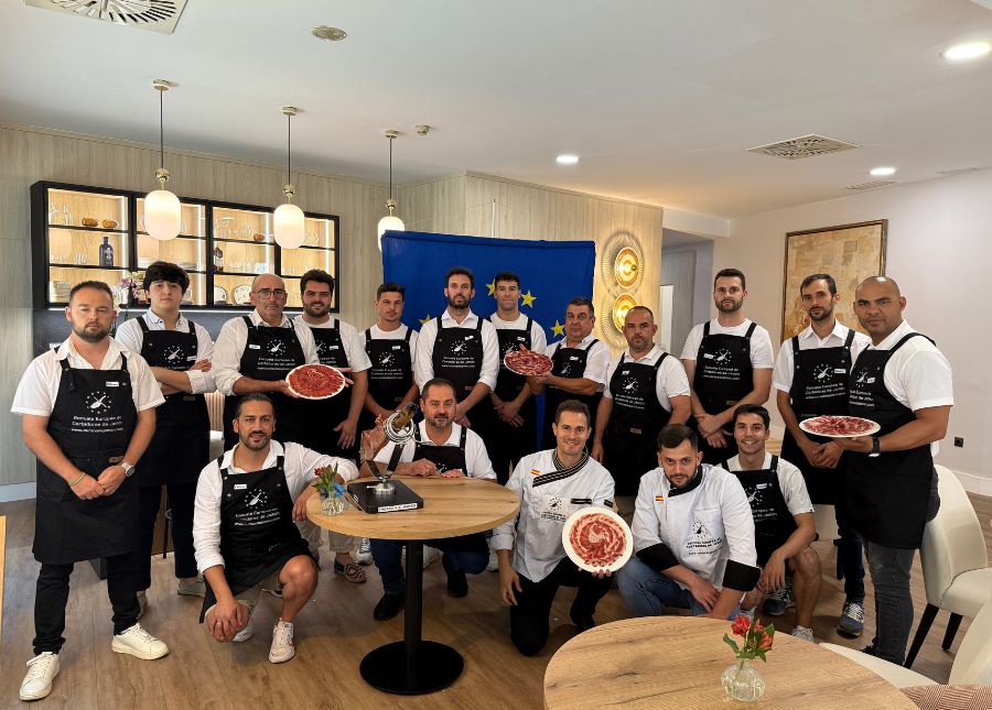 Curso Cortador de Jamón en Córdoba - Junio (2) Curso cortador de Jamón en Córdoba