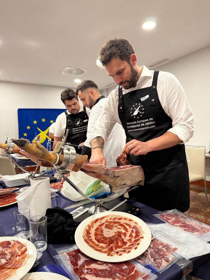 Curso Cortador de Jamón en Cordoba - Junio25 (11) Curso cortador de Jamón en Córdoba