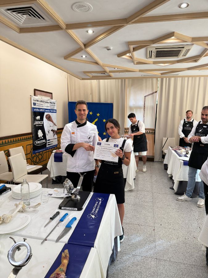 Curso Cortador de Jamón en Granada - Julio 2025 (7) Curso Cortador de Jamón en Granada
