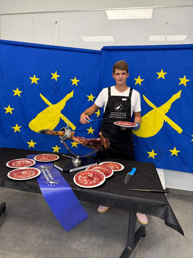 Curso Cortador de Jamón en Alicante