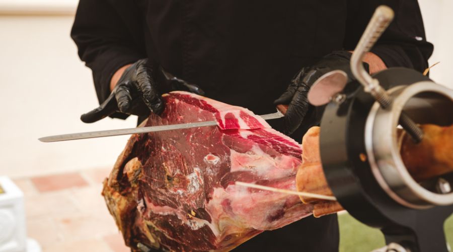 Oferta de Empleo Cortador de Jamón en París